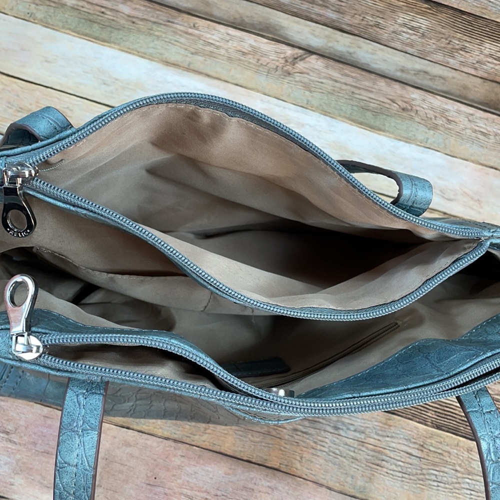 Relic Purse Shoulder Bag Gray - Picture 5 of 16